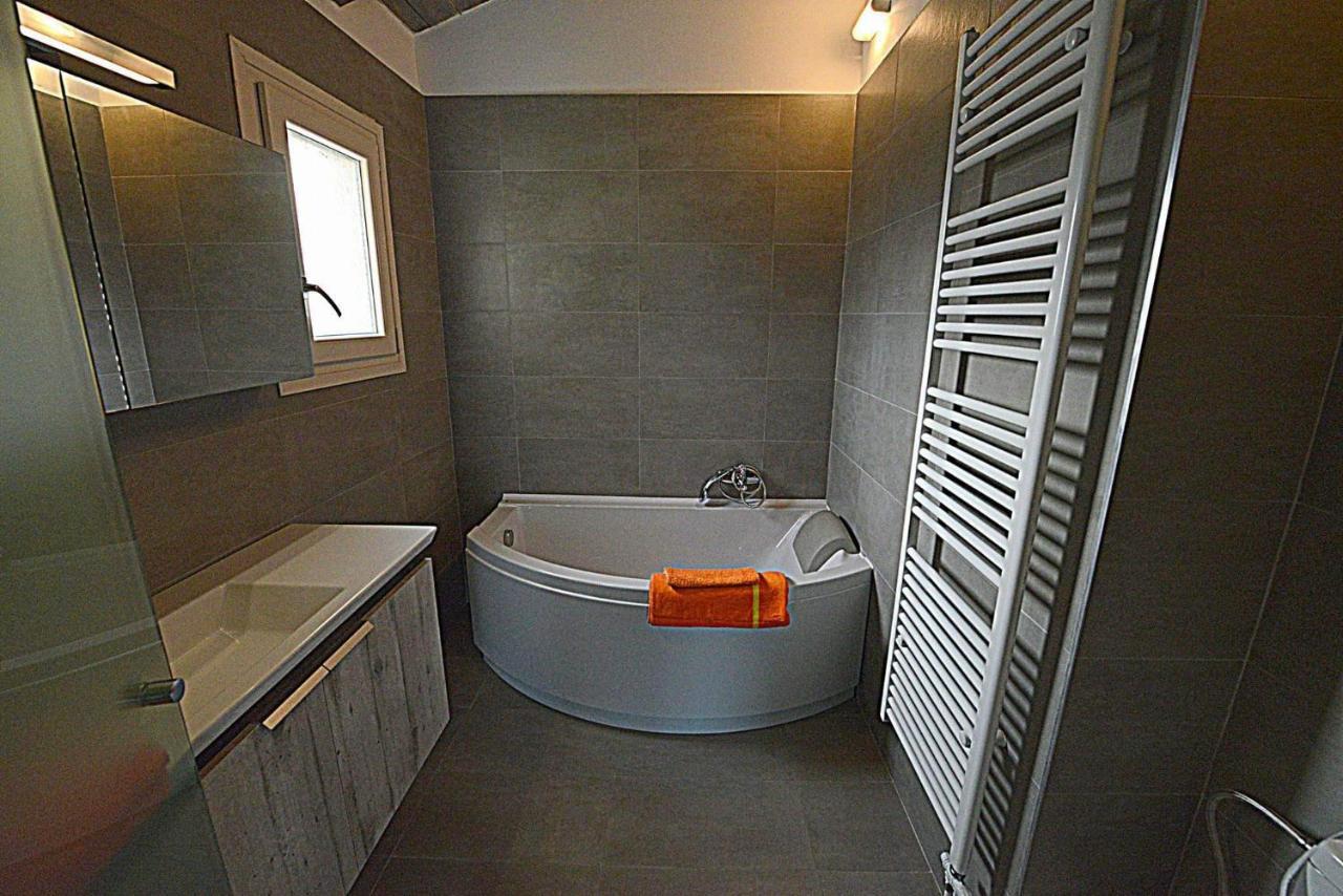 Appartamento Wood Metal Glass *
